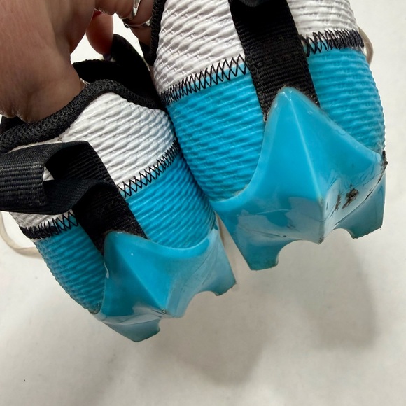 Nike Vapor Edge Elite 360 2 Low Football Cleats - Picture 6 of 8